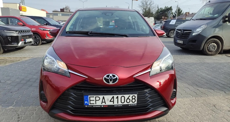 Toyota Yaris cena 59900 przebieg: 9325, rok produkcji 2019 z Barczewo małe 562